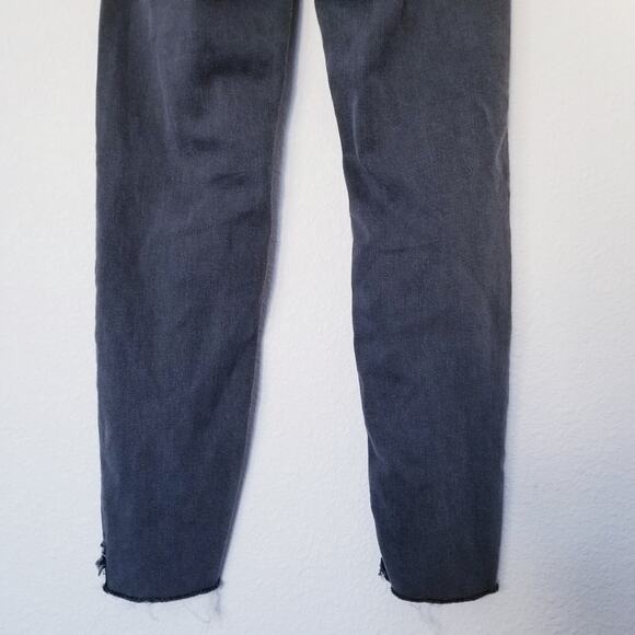 Lux Essentials Secret Fit Belly Skinny Distressed Jeans, Maternity 30 (US 10) - Picture 8 of 8